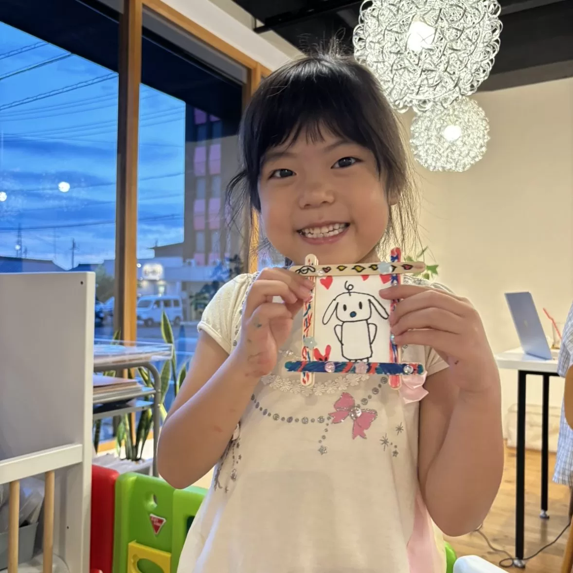 仲良し兄妹の楽しい製作タイム♪
