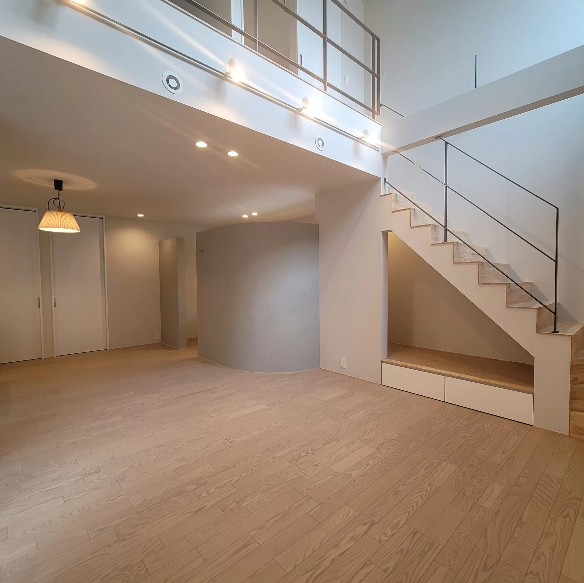 完成【シンプル綺麗な2階建て】