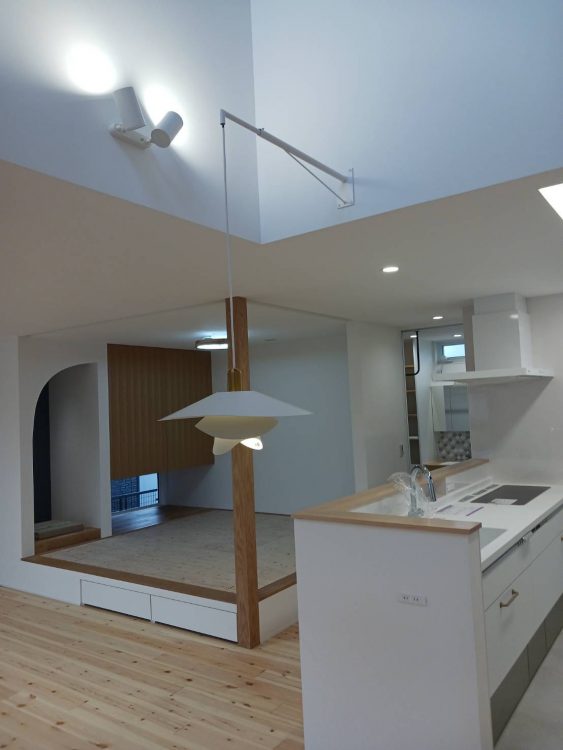 グランハウス-グランハウス一級建築士事務所ー造作家具ーペンダントライトハンガー-シンプル-現場管理-現場監督