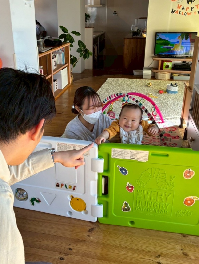 4グランハウス茜部スタジオキッズスペースでの様子