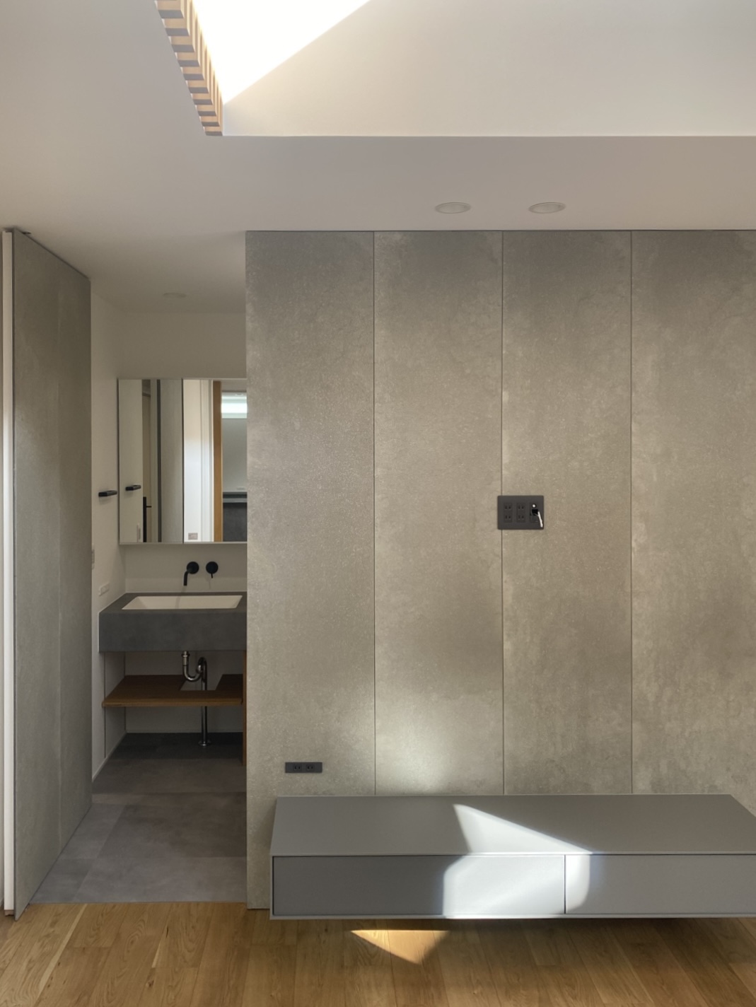 ２グランハウス一級建築士事務所-グランハウスー現場管理-完成物件-LDK-隠し扉-吹き抜け