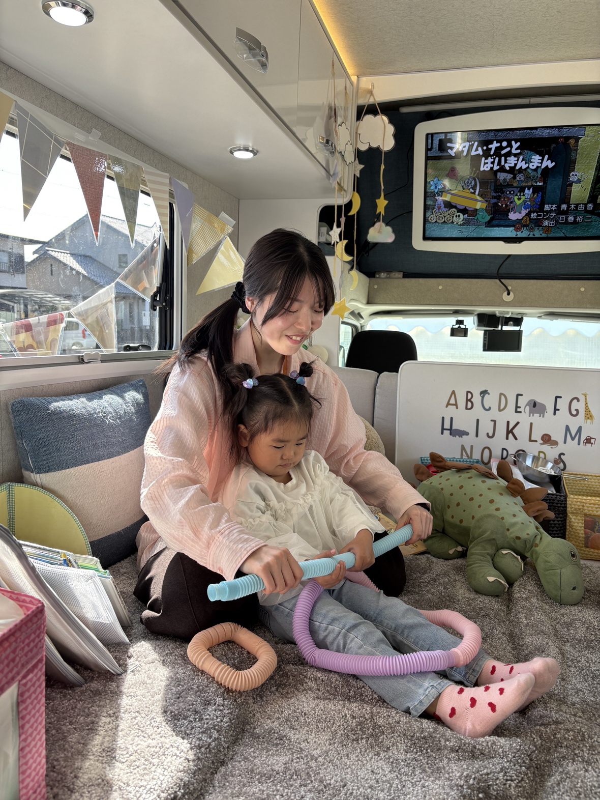 5グランハウス見学会キャンピングカーキッズスペースの様子