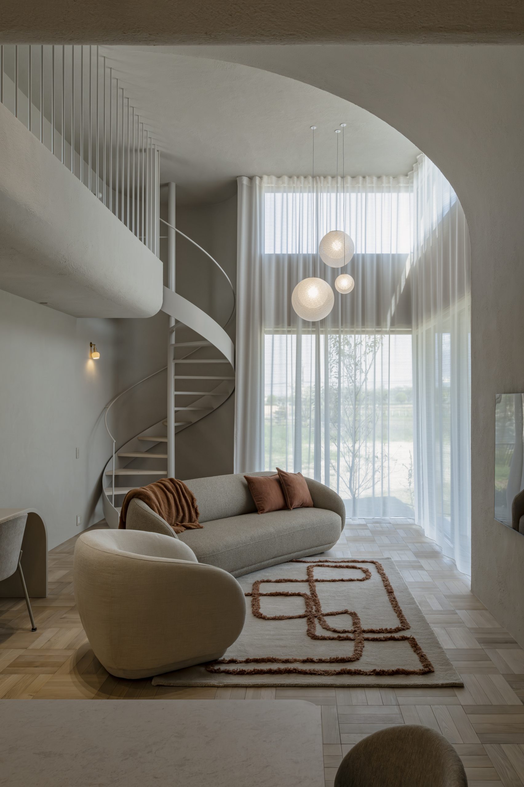 吹き抜けのある家と“音”の関係