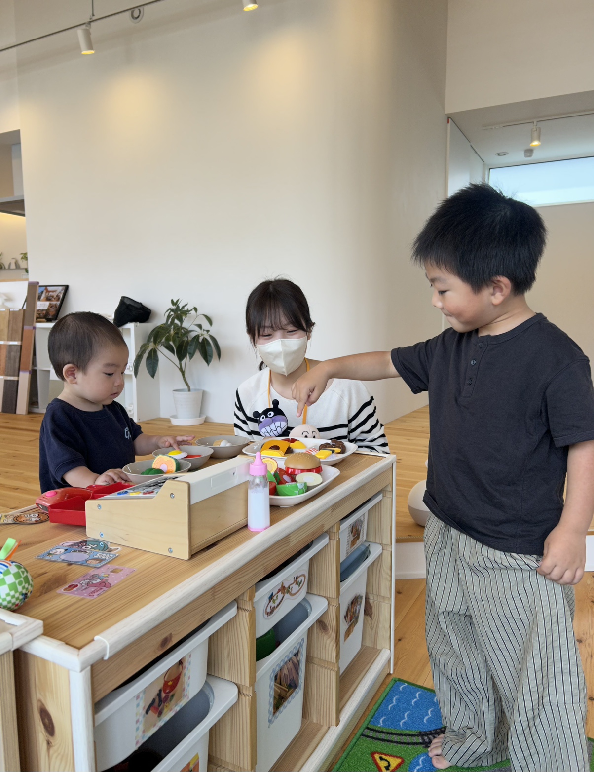 2グランハウス春日井スタジオキッズスペースでの様子